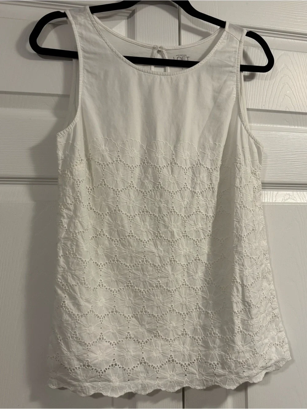 LOFT White Floral Eyelet Scoop Neck Sleeveless Cotton Top - Picture 2 of 11